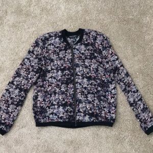 Light bomber jacket